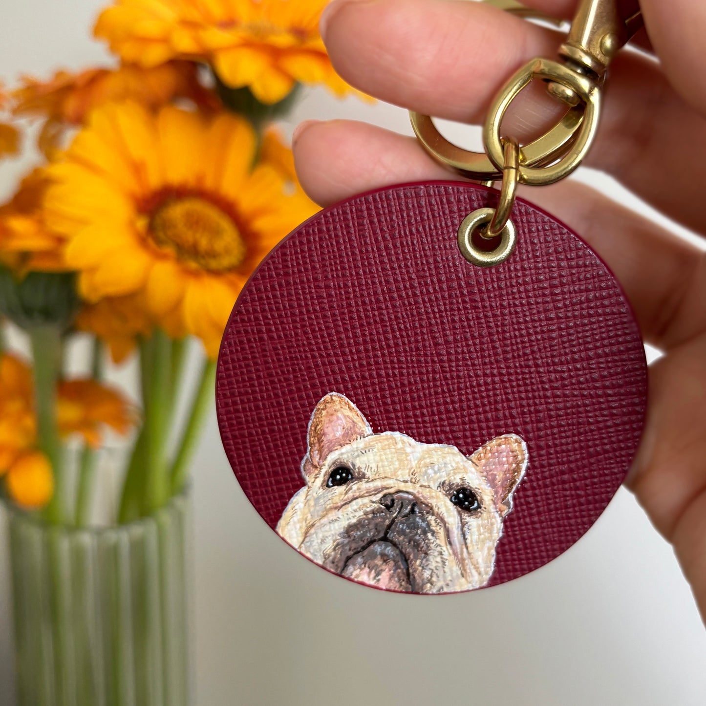 Saffiano round bag charm